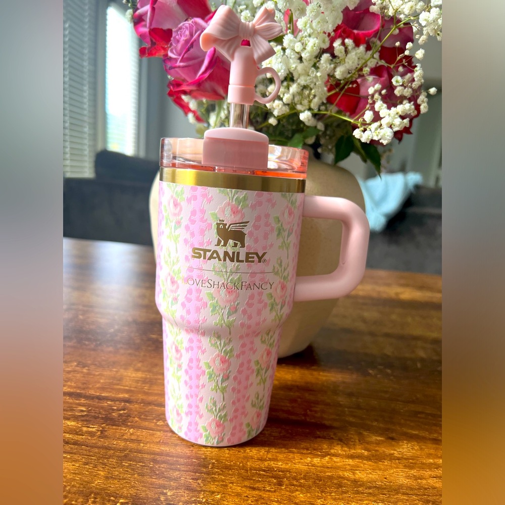 Stanley Love Shack Fancy Quencher Tumbler 20 OZ Blooming Heirloom